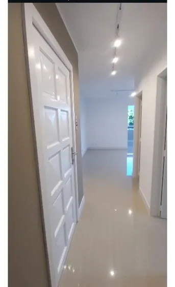 Se Alquila Apartamento 185m2 La Floresta 2922