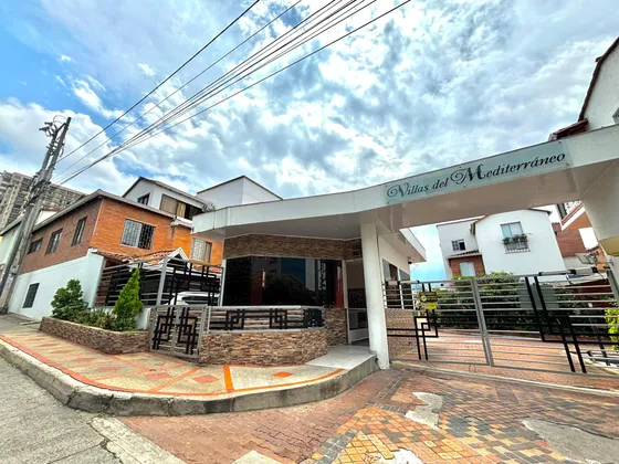 Villas Del Mediterraneo Casa En Venta 7 Habitaciones 178m2 Floridablanca, Santander Mls 14935