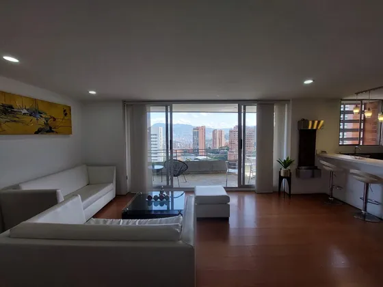 Arriendo Apartamento En El Tesoro