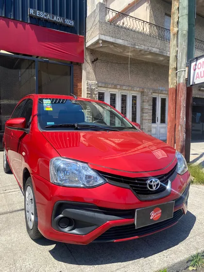 Toyota Etios 1.5 Xs