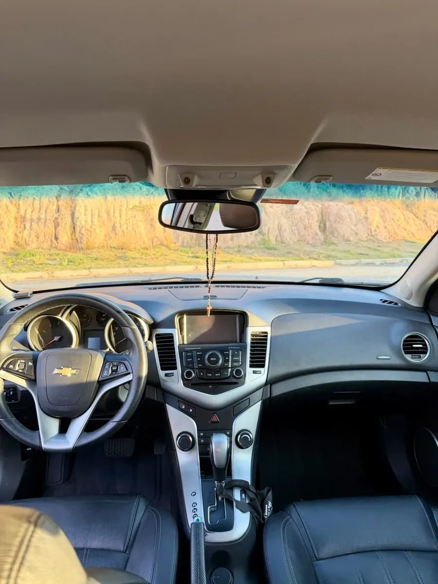 Chevrolet Cruze Sedan 2014 1.8 Lt Ecotec 6 Aut. 4p — foto 4