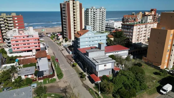 Venta Hotel Y Lote Multifamiliar Villa Gesell