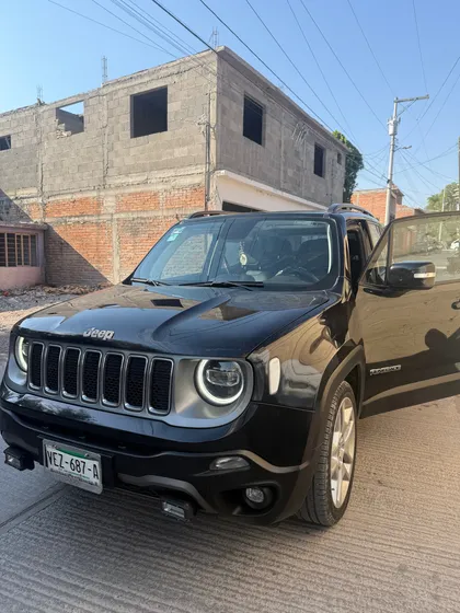 Jeep Renegade 1.8 Latitude 4x2 At