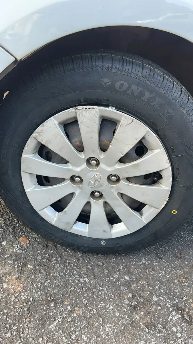 Fiat Uno 2013 1.4 Sporting Flex 5p — foto 3