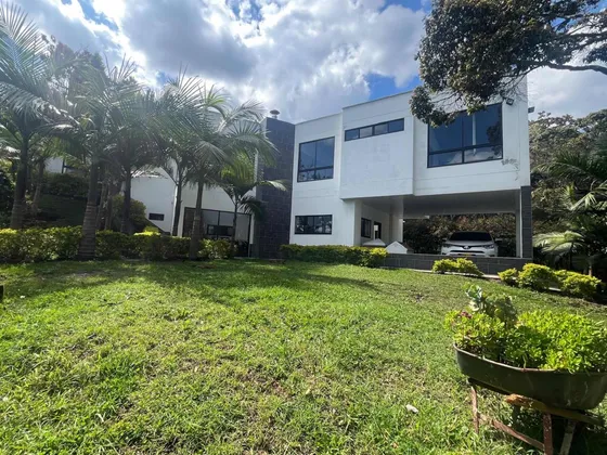 Casa Campestre Para Venta En Guarne