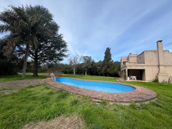 Casa Quinta En Venta En Lujan! A Pocas Cuadras De La Basílica