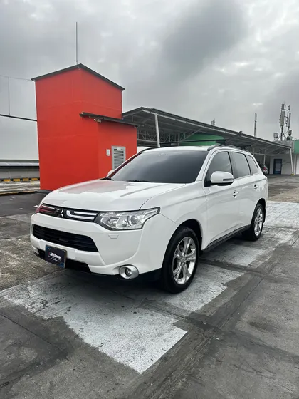 Mitsubishi Outlander 2.4l