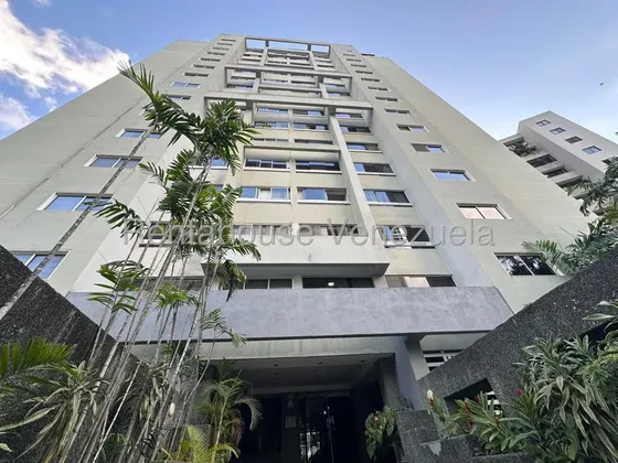 Aa Apartamento En Venta Bello Monte Remodelado Mls #27-1819
