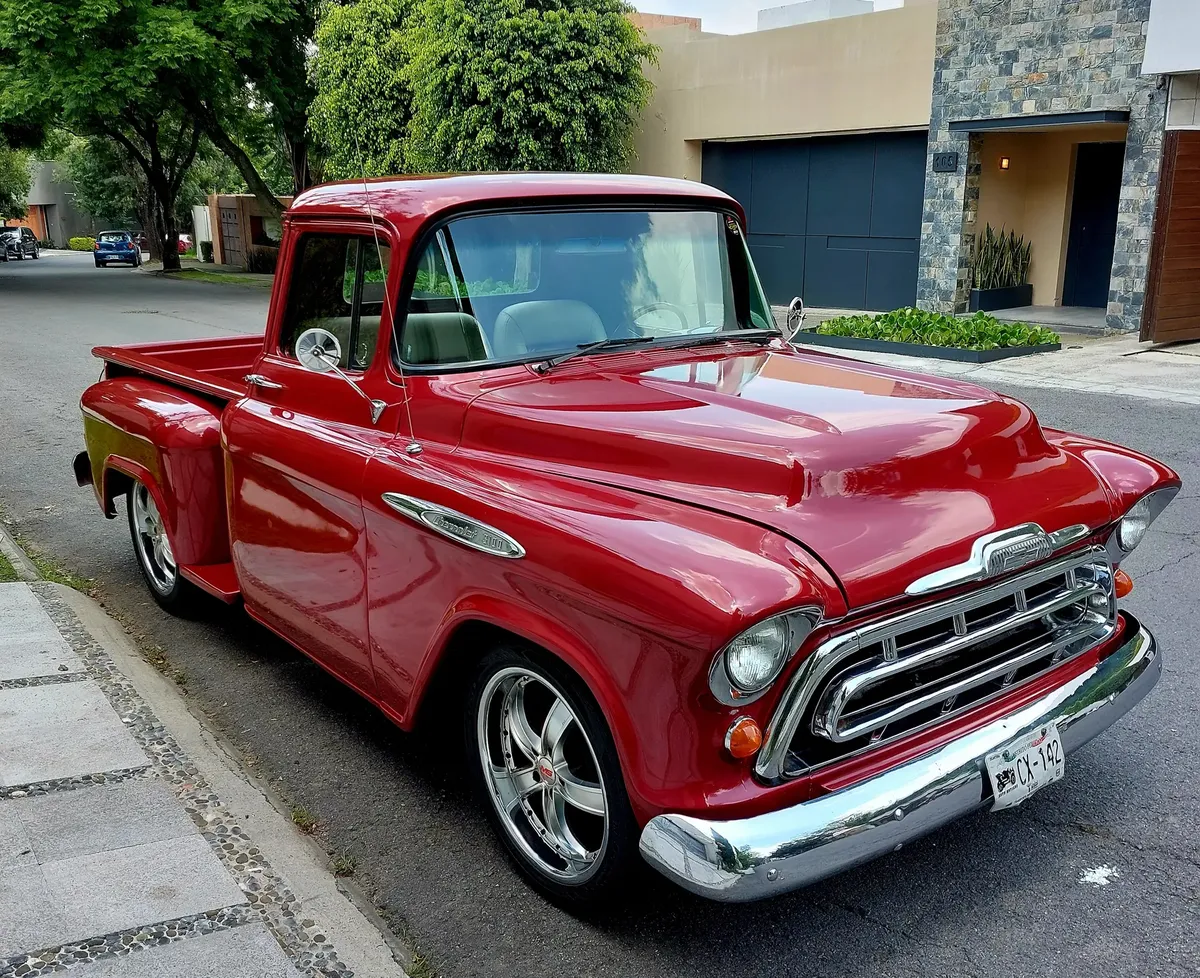 Chevrolet Apache Pick Up65585140817794122