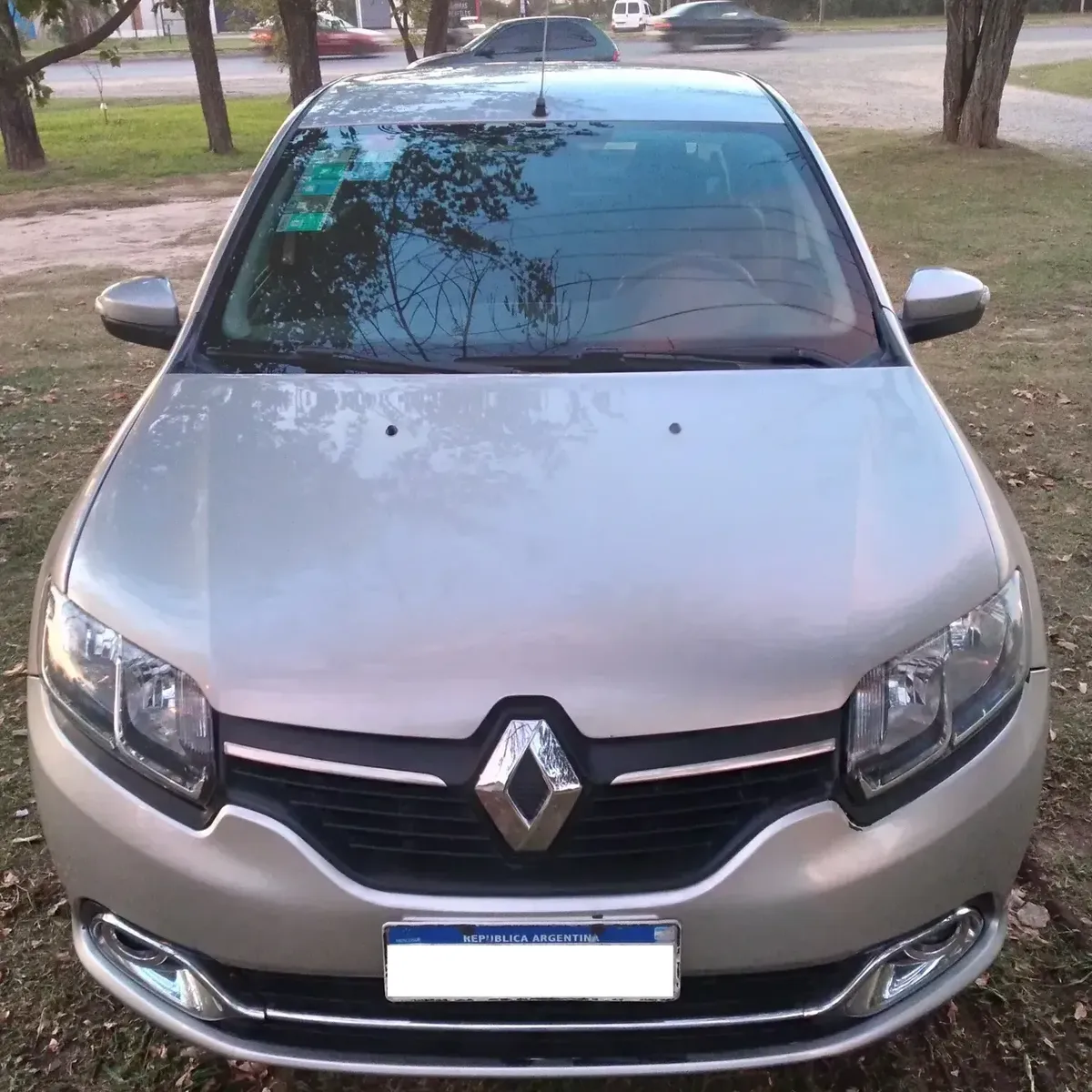 Renault Logan 1.6 Privilege 105cv