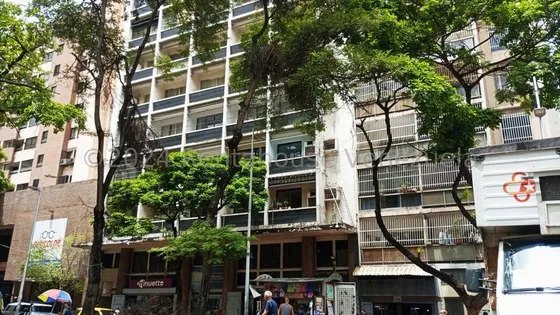 Alquiler De Oficina En La Candelaria Jg