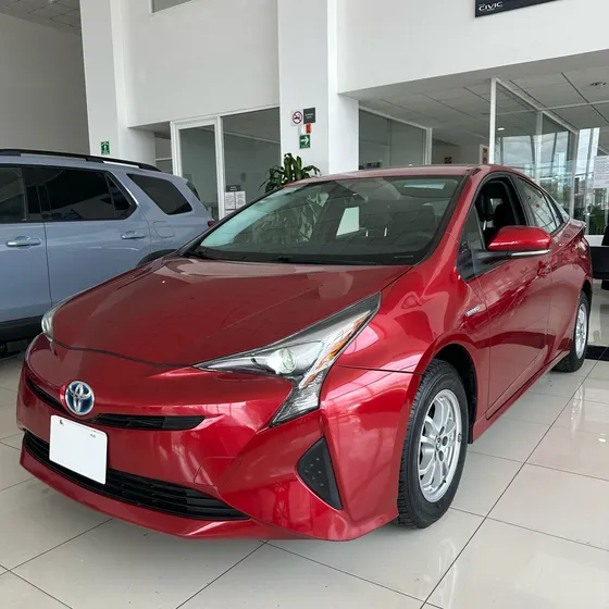 Toyota Prius 1.8 Base Cvt