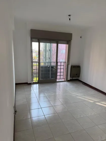 Departamento En Venta - 2 Dormitorios 1 Baño - 68mts2 - Tigre