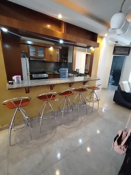 Yz Se Vende Tonwhouse En Naguanagua Villa Lorenzo