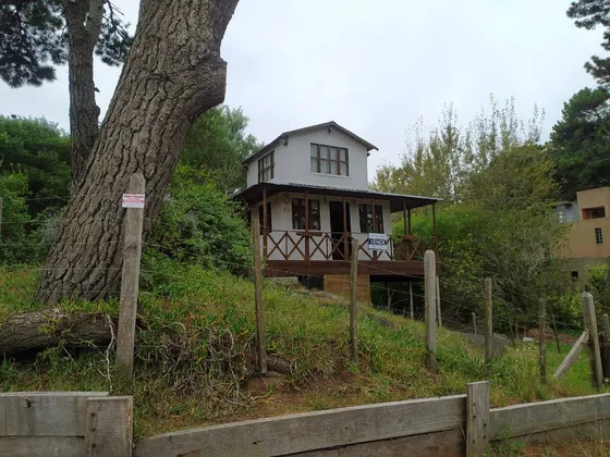 Venta Cabaña 1 Dormitorio Mar Azul Con Cochera