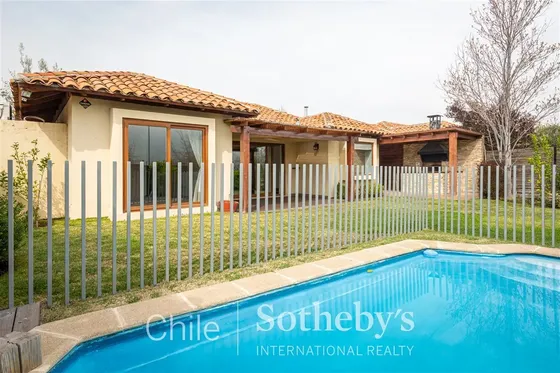 Casa En Venta De 3 Dorm. En Piedra Roja