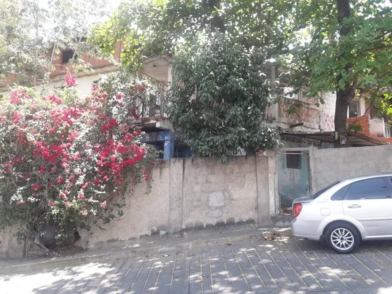 Terreno Y Amplia Casa En Guarenas