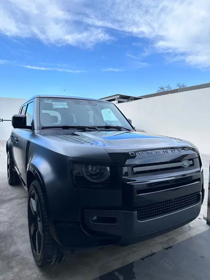 Land Rover Defender 110 5.0 Carpathian Edition Awd