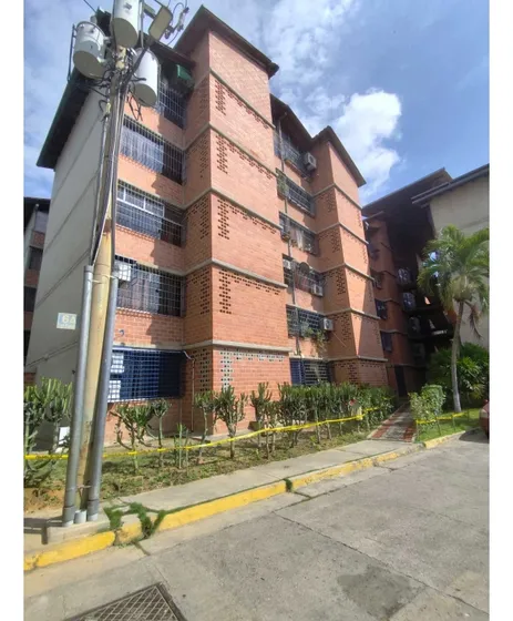 Vendo Apartamento 70m2 Nueva Casarapa 1190