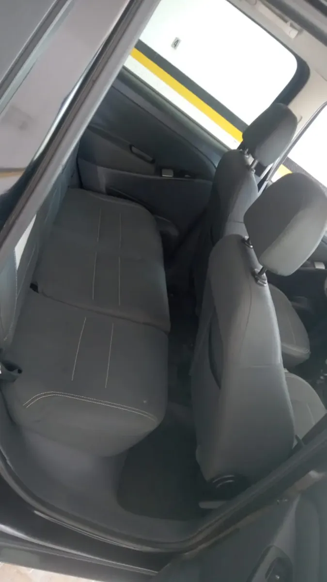 Fiat Idea 2012 1.4 Attractive Flex 5p — foto 7