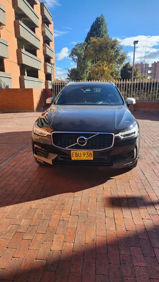 Volvo Xc60 2.0 T5 Awd R-design