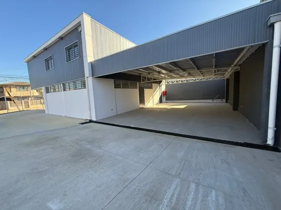 Arriendo Local Ideal Para Distribuidoras U Oficinas Públicas