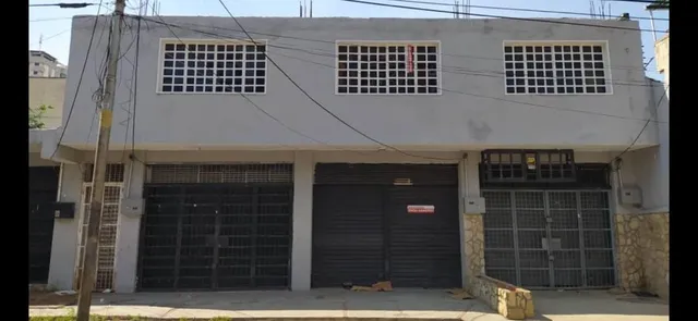 Locales En Alquiler Calle Libertad El Centro Maracay. Ag7856