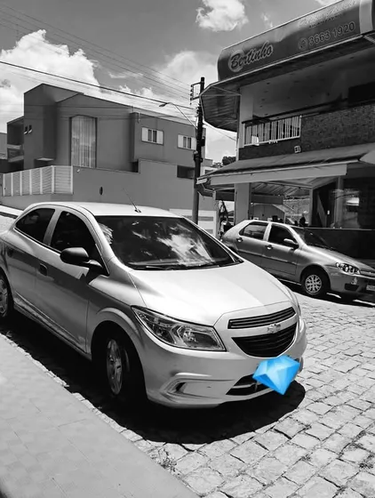 Chevrolet Onix 1.0 Joy 5p