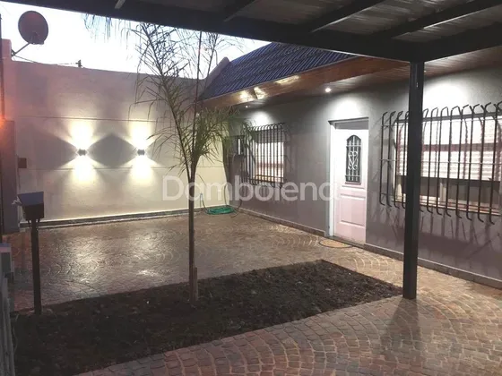 Casa En Alquiler En San Antonio De Padua 
