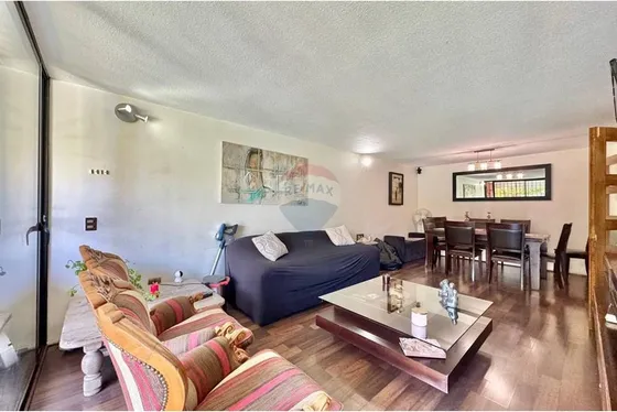 En Venta Depto Con Patio 3d+3b Las Condes