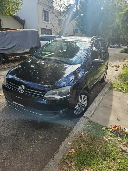 Volkswagen Suran 1.6 Comfortline 101cv
