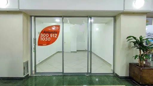 Locales En Arriendo Centro 643-8292274