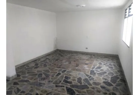 Edificio En Venta En Calasanz