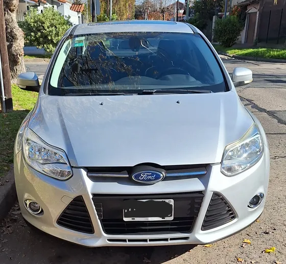 Ford Focus 4p 2.0l N Mt Se Plus