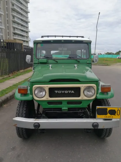 Toyota Land Cruiser 4.2 Fj40