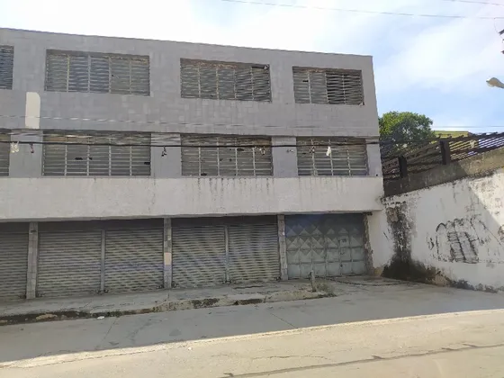 Se Vende Edificios Zona Industrial La Candelaria Prg-002