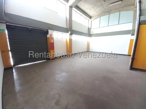 Amplia Y Cómoda Pb Tipo Deposito / Nave Industrial En Palo Verde 25-24132 Mvg 