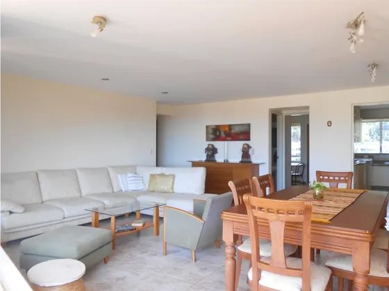 Vendo Apartamento 117m2 La Boyera 2143
