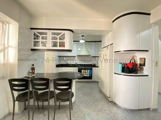 Mg Apartamento En Venta - La Candelaria / Mls #25-3885