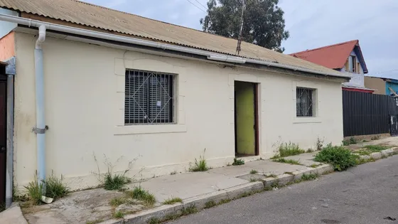 Casa En Pasaje Cerrado