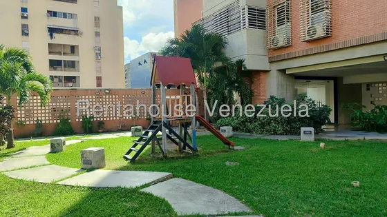 Vendo Apartamento Casa Bera La Candelaria 25-21400