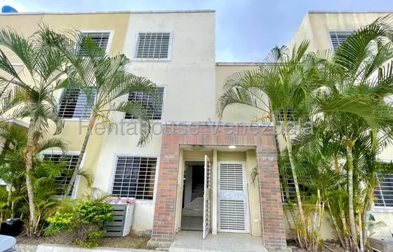 Tu Nuevo Hogar Te Espera! Hermosa Casaduplex En Caminos De Tarabana, Lara#25-18443**meo