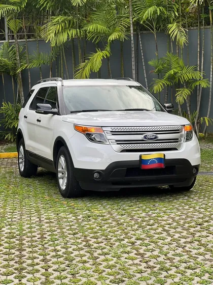Ford Explorer Xlt