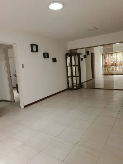 Venta/ Apto. / Paraiso / 84,20 M² / 3-2-1 