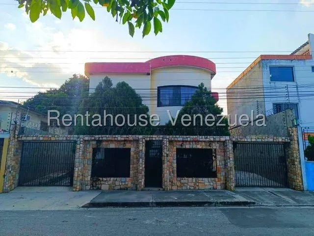 Gbf 25-15125 El Orticeño  Palo Negro Vendo Hermosa Casa Con Terreno Contacteme Ya.