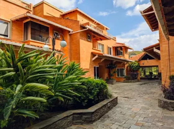 Alquiler Town House Terraza Del Country