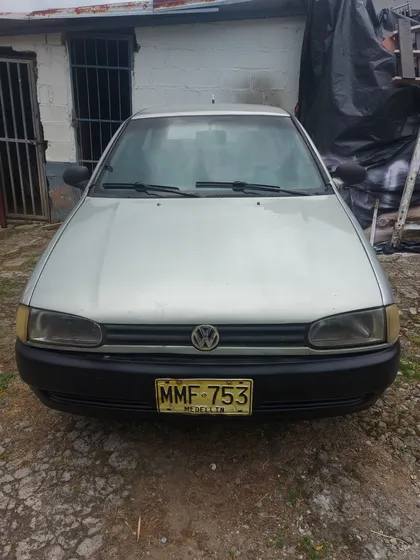 Volkswagen Gol Coupe