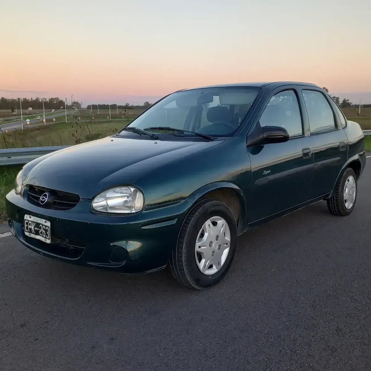 Chevrolet Corsa 1.6 Nafta