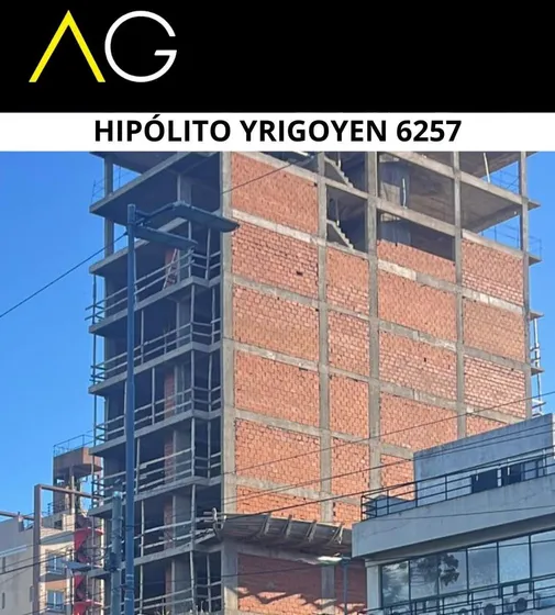 H. Yrigoyen 6257, Lanús. 
