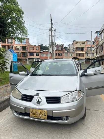 Renault Megane 2 2.0 Dynamique